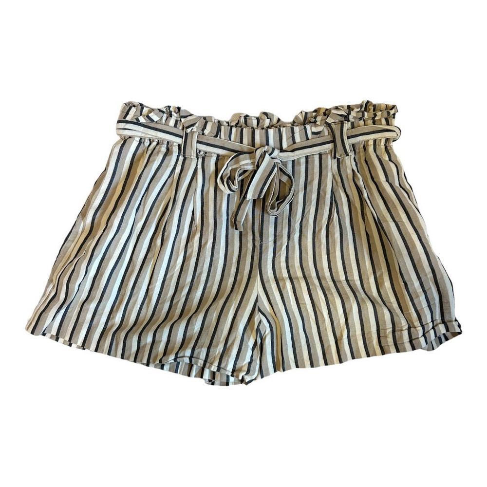 NWOT Zara TRF Striped Paper Bag Shorts Size L